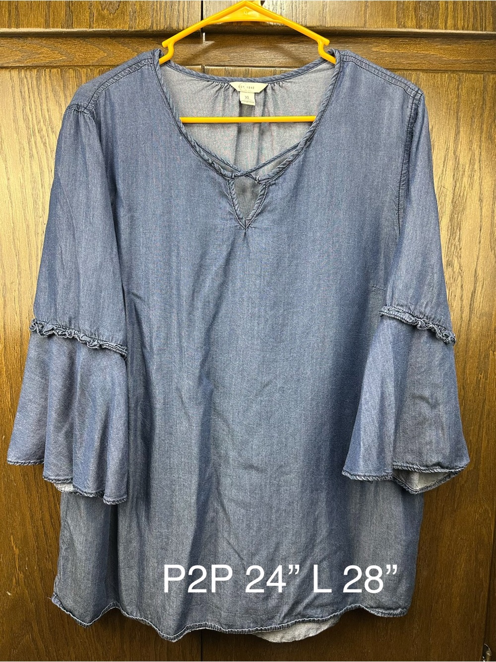 Cato Soft Chambray Bell Sleeve Top - Blue